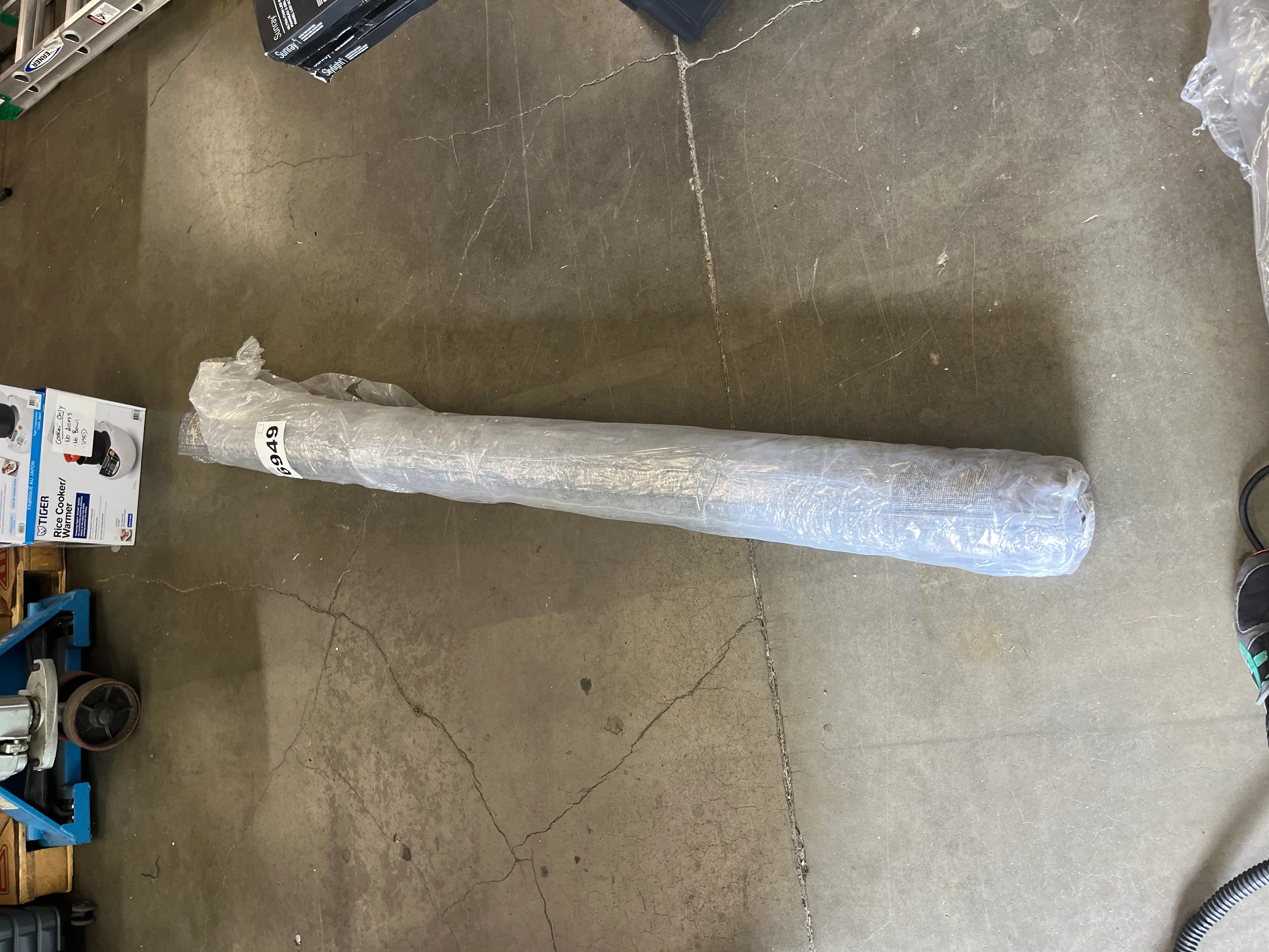 Thumbnail 4